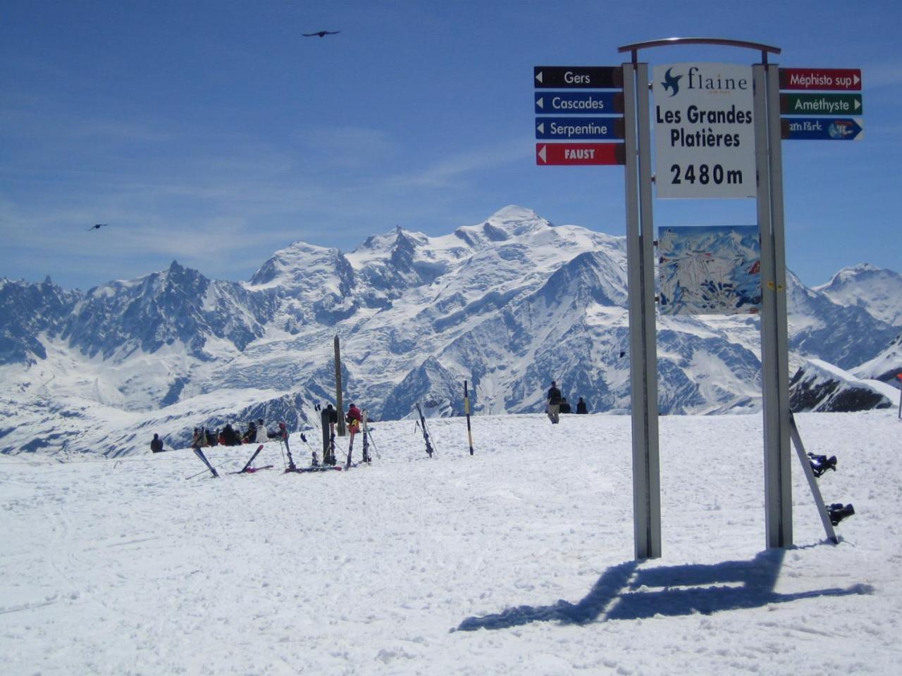 Samoens Apartment 2 Bedroom 50M2 Modern And Well Equipt المظهر الخارجي الصورة